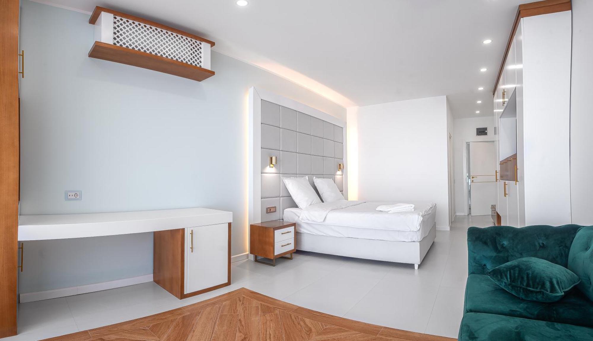Sunrise Beach Venus Exterior foto