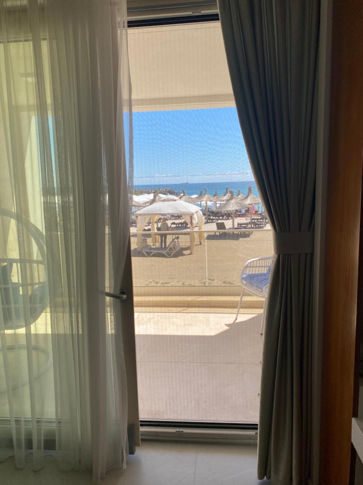 Sunrise Beach Venus Exterior foto